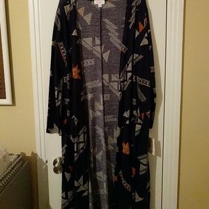 BNWT Lularoe Sarah navy tribal
